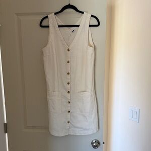 Sleeveless Cream Button-Down Dress